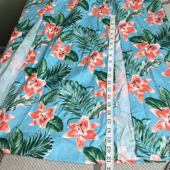 Cupshe Tropical Floral Maxi Dress - Picture 6 of 14